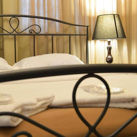 Ponto Gallery Boutique Hotel Tiflis Exterior foto