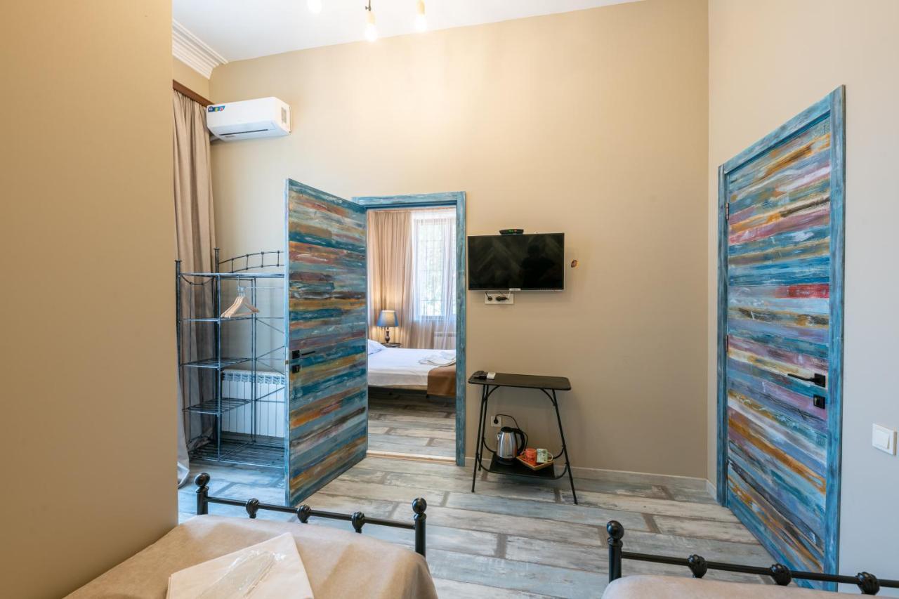 Ponto Gallery Boutique Hotel Tiflis Exterior foto