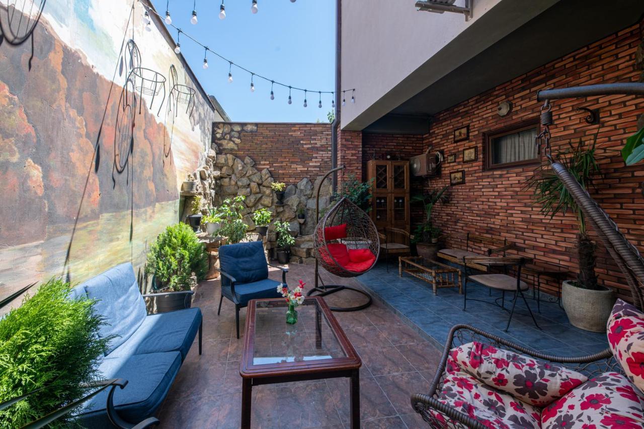 Ponto Gallery Boutique Hotel Tiflis Exterior foto