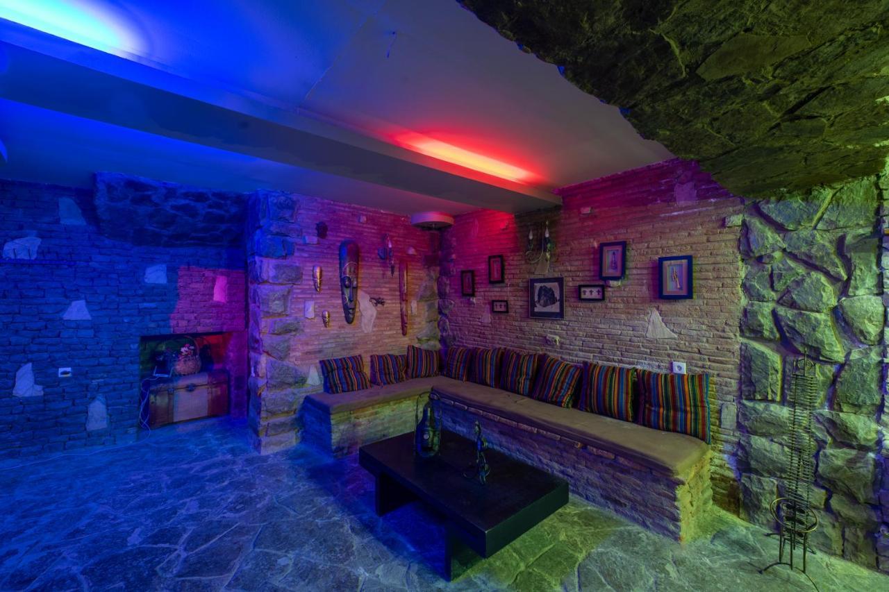 Ponto Gallery Boutique Hotel Tiflis Exterior foto